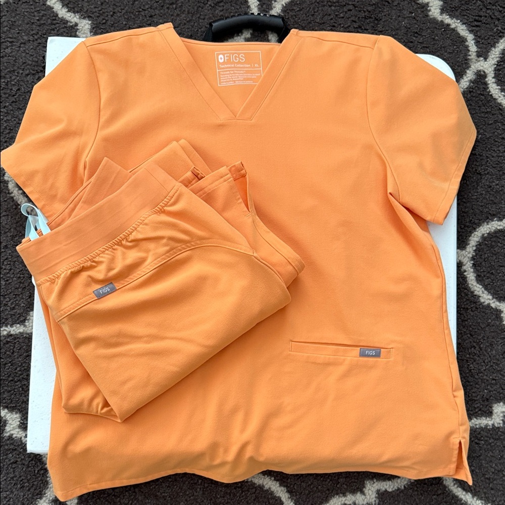 Figs Vibrant Orange Scrub Set